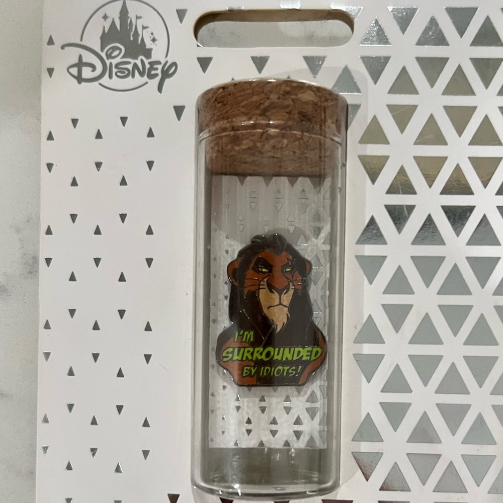 Disney pin - Picture 4 of 5
